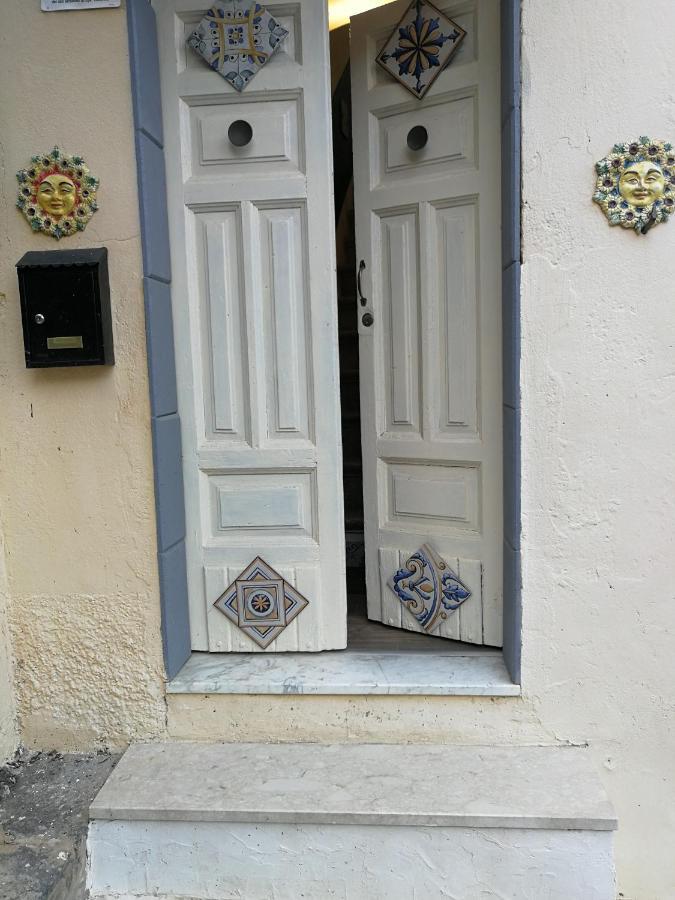 Casa Vacanze Il Girasole קלטג'ירונה מראה חיצוני תמונה