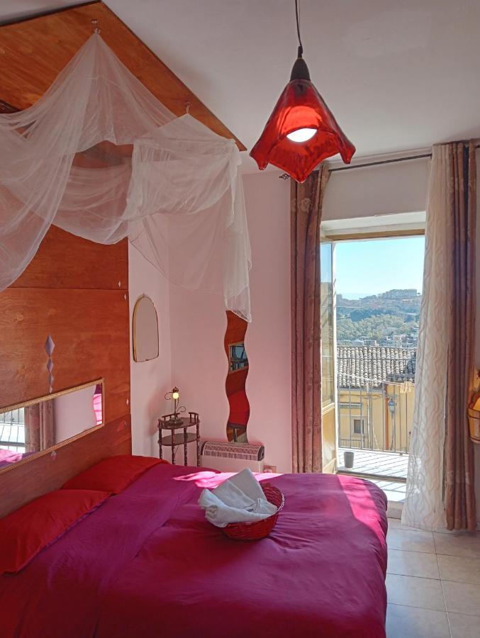 Casa Vacanze Il Girasole קלטג'ירונה מראה חיצוני תמונה